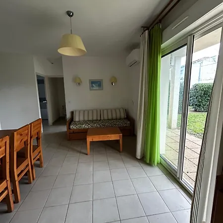 T3 Privee Proche Et Piscine *