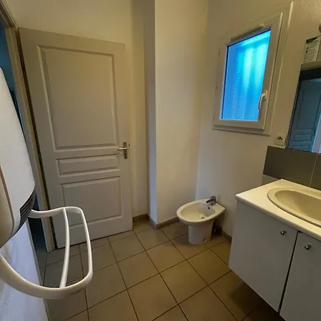 Apartment T3 Privee Proche Et Piscine